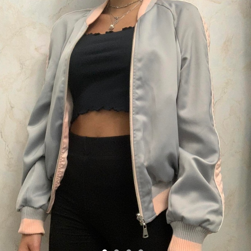 REVERSIBLE BEBE PASTEL BOMBER JACKET!